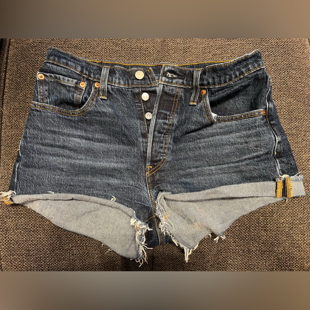 Levi shorts